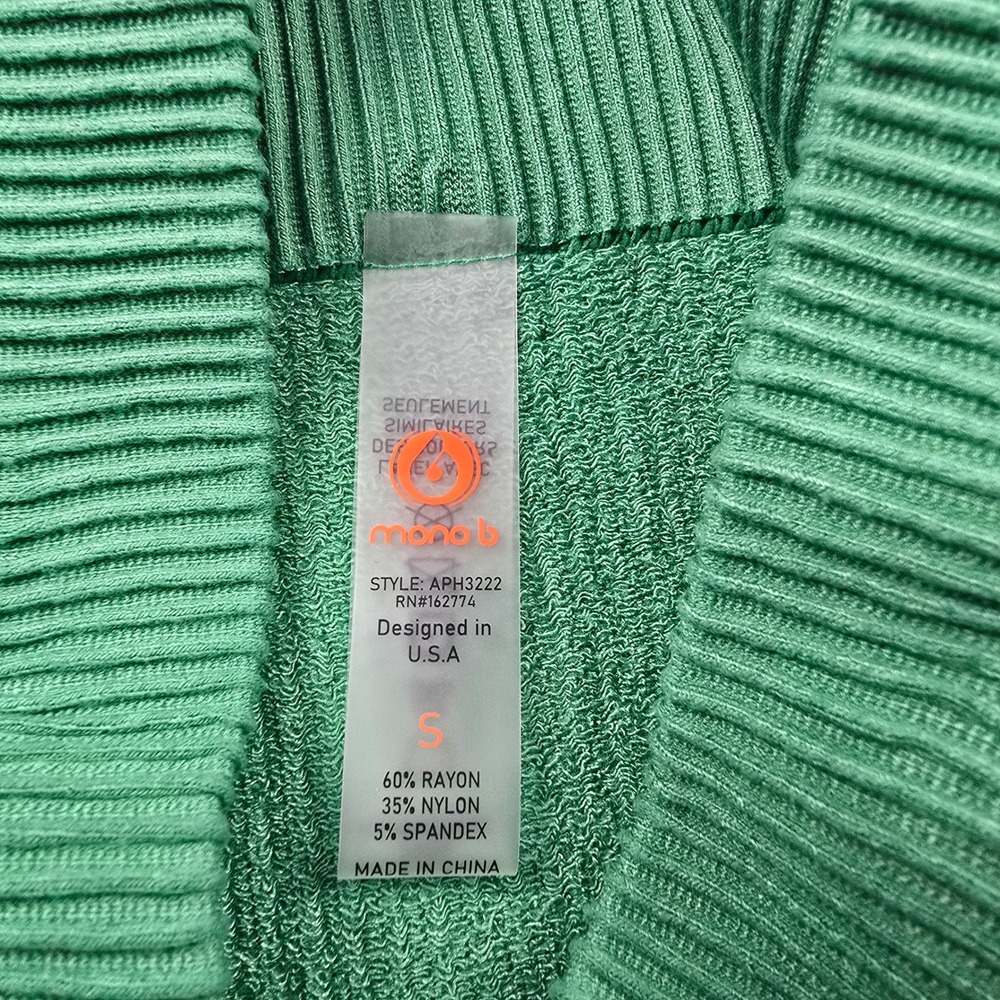 Mono B Womens Apple Green Ribbed Seamless Biker Shorts APH3222 Small NWT - Picture 6 of 8